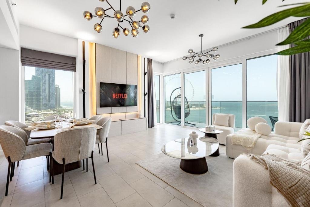 Buy an Apartment in Dubai on Installments: The 2026 Guide for Pakistani Investors